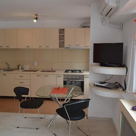 Cozy Studio 69 *